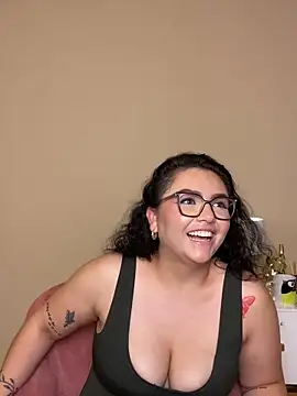 XXX chat uživo modela AlmaraRouge