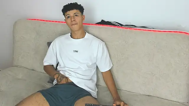 _Alex_Colton 即時 XXX 聊天