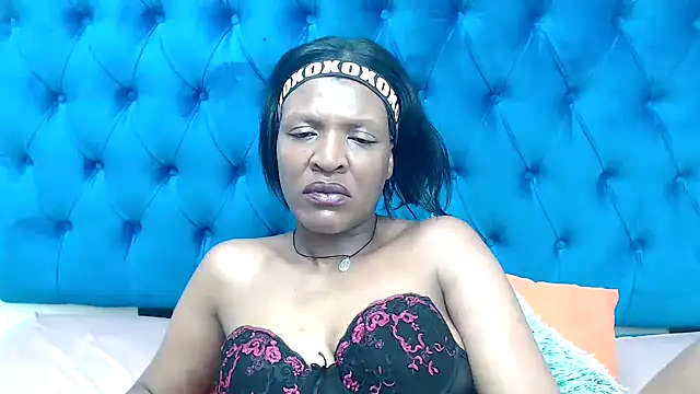 SpicyQueenxxxx's Live XXX Chat