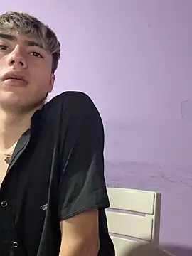 AlexanderCollman2: απευθείας συνομιλία ΧΧΧ