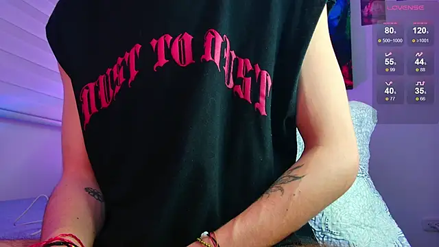 Show modela dimitri-bilak na web-kameri