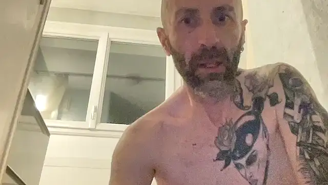 slave44nantes Webcam Show