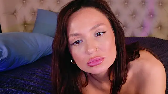 แชท XXX สดของ Alexa_Stain