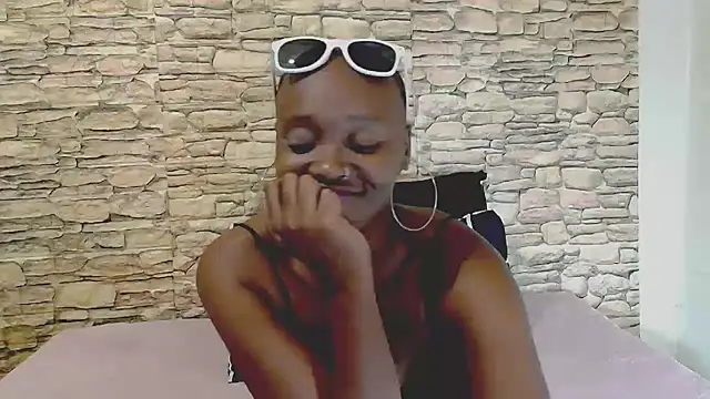 EbonyOlive69 现场XXX聊天