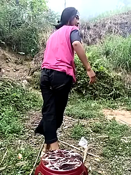 Show modela Hoa-tuylip na web-kameri