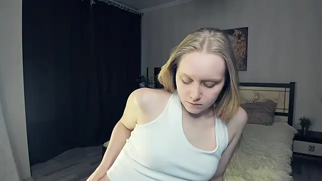 VestaBowmer's Live XXX Chat