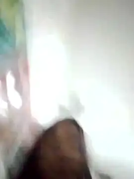 lorraine2036のウェブカメラショー