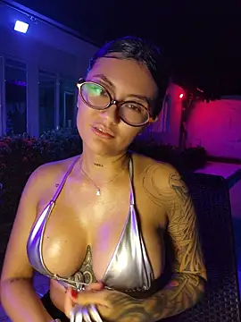 Roma_xxx Chat XXX in diretta