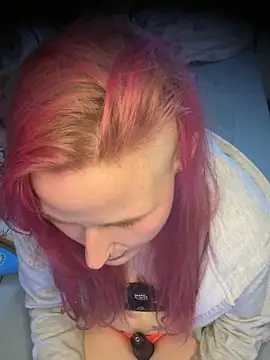 HotPurpleHaze: вебкам-шоу