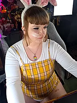 VelvetDiablo: διαδικτυακό σόου στην κάμερα