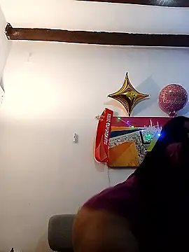 Chat +18 de yoahotpetrafiery ao vivo