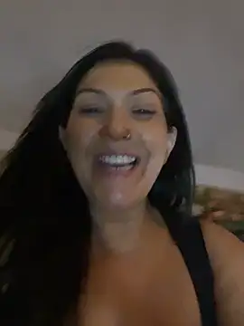 LittleMissEeveのライブXXXチャット