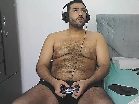 Živý XXX chat AlphaLatinoBear