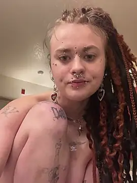 darlingvicuous webkamerás műsora