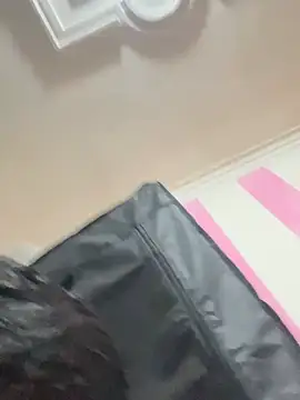 MEGANG02 在線直播表演