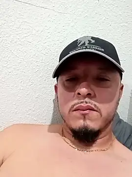 Lalin2323's Webcam Show