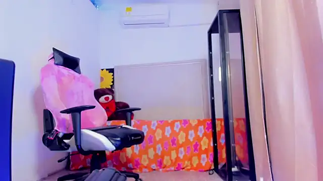 Chat XXX Live Top_and_bottom