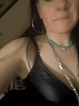 Sosso19squirt Adlı Modelin Web Kamerası Şovu