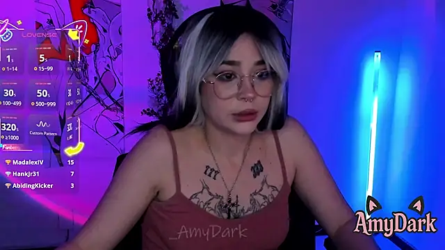 _AmyDark's Live XXX Chat