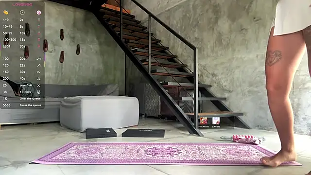 Show modela ChrissyBradick na web-kameri