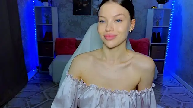 دردشة EmmyMills الجنسية المباشرة