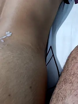 Cuckold-couple2907: διαδικτυακό σόου στην κάμερα