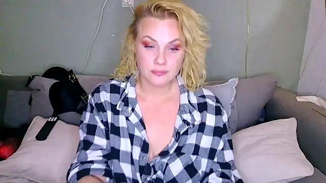 sweetsinzz: онлайн-секс-чат