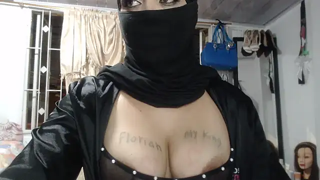 nadia__abaud: онлайн-секс-чат