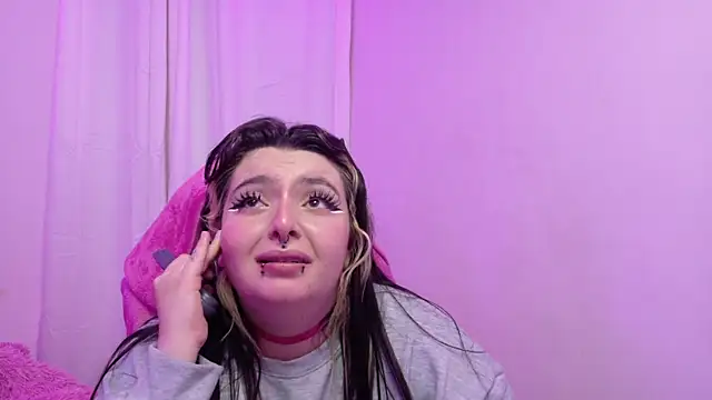 Živý XXX chat Sachi_Meow