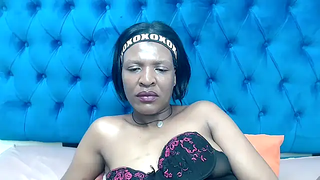 Živý XXX chat SpicyQueenxxxx