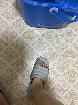 123a_B's Webcam Show