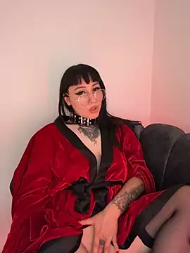 Chat XXX en directo de Ravenna666_