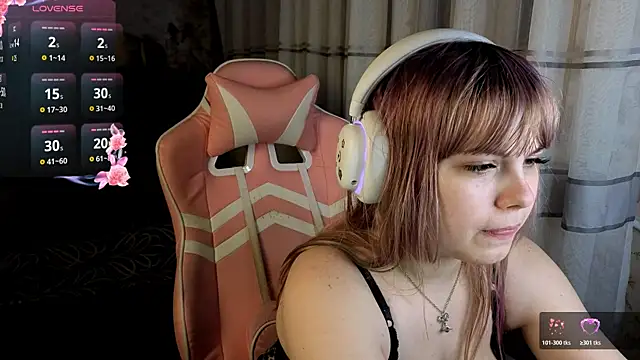 KristiBloom Webcam show