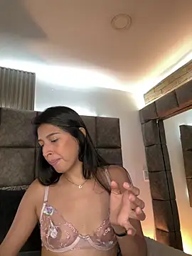 BrigitteVons Chat XXX in diretta