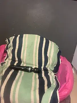 SEXaddictCANDY10's Webcam Show