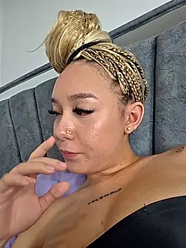 alaia_princess 라이브 XXX 채팅