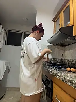 zafiro_mo0n – Naživo XXX chat