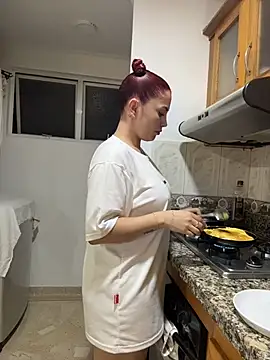 zafiro_mo0n লাইভ XXX চ্যাট