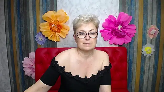 EmiliaGree Chat XXX in diretta