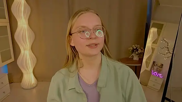 AlicaCohill's Live XXX Chat