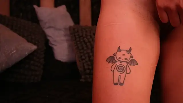 Ivi_Aiko's Live XXX Chat