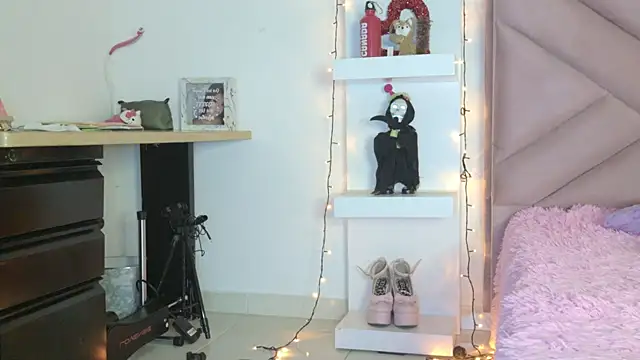 eva_sin18 élő XXX-chatje