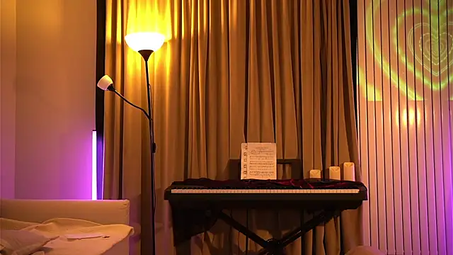 Your_Nicolett élő XXX-chatje