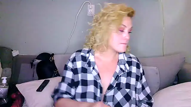 Czat XXX na żywo – sweetsinzz