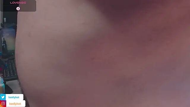 KenllyH Show Webcam