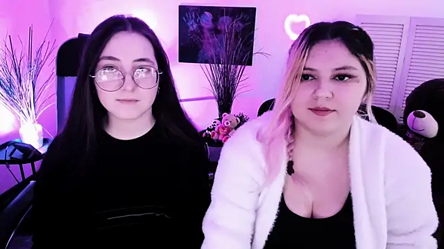 DiaAngell live XXX chat