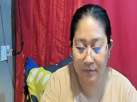 โชว์เว็บแคมของ PINAYSUNSHINE38