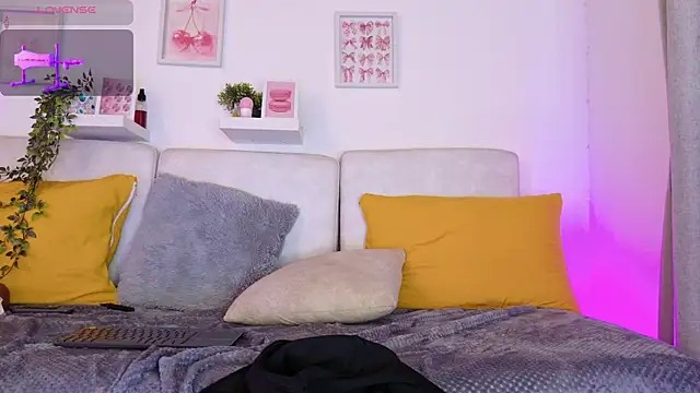 Malka_Burning's Live XXX Chat