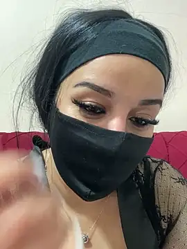 mari_layali's Live XXX Chat