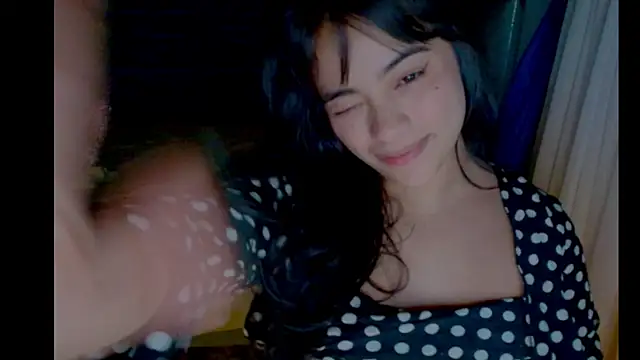 Seryna_0's Live XXX Chat